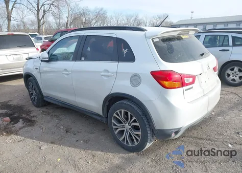 2016 Mitsubishi Outlander Sport 2.4 Gt z USA, uszkodzony, nr VIN JA4AR4AW4GZ042904